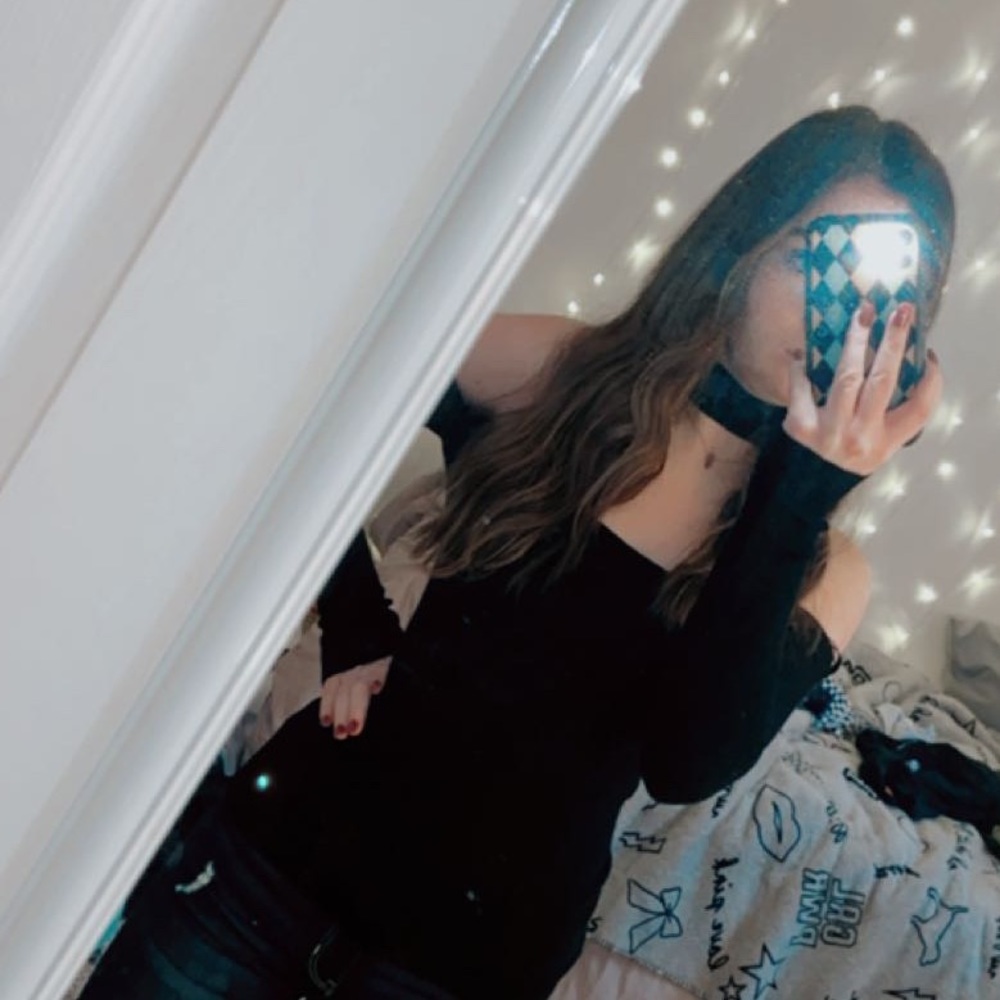 Black choker top f21